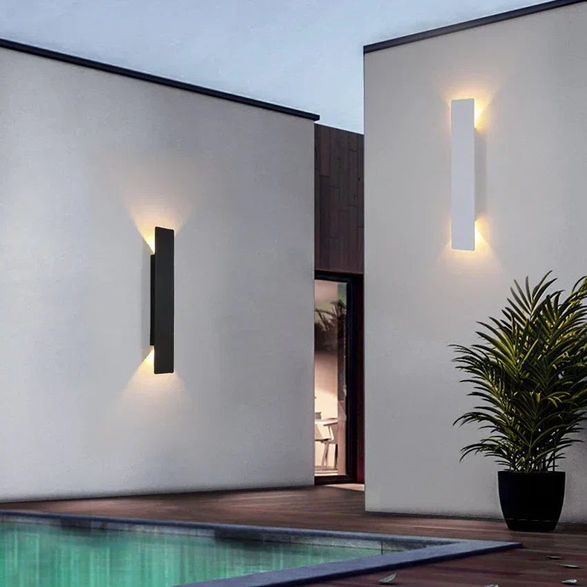 AquaLine LED Außenwandlampe – Schlichtes Design inklusive Wetterfestem Gehäuse