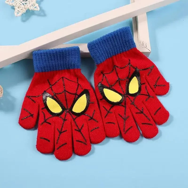 Spider-Man Handschuhe - Ideal für den kleinen Superhelden in Aktion