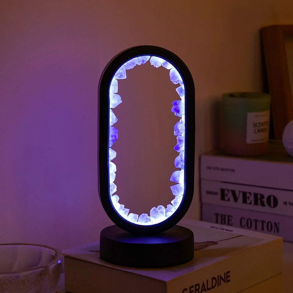 Elegante Amethyst-Kristalllampe: Ambient LED-Beleuchtung zur Entspannung