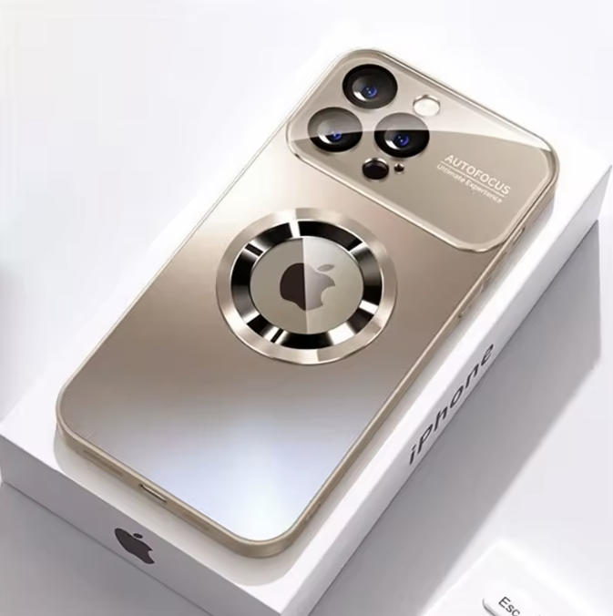 Luxe MagSafe Hülle: Glänzendes Design für Optimalen iPhone Schutz