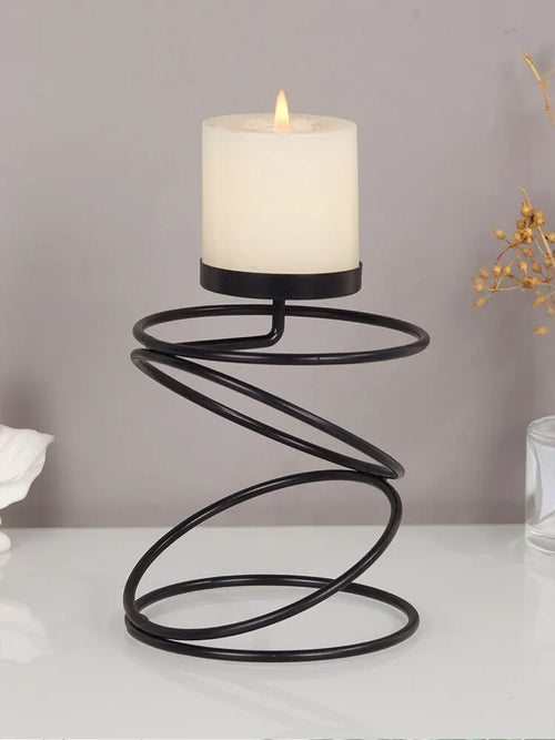 Eleganter Spiral-Kerzenhalter – Für ein stimmungsvolles sowie stilvolles Zuhause