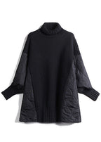 Einfacher Patchwork-Pullover mit Rollkragen