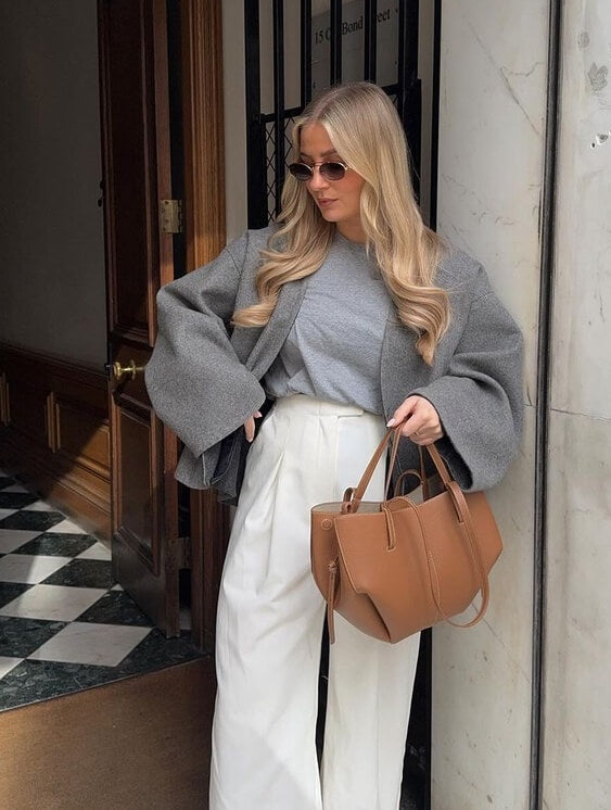 Elegance Tote – Luxuriöse Damenhandtasche inklusive großzügigem Stauraum