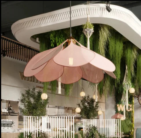 Blumenförmige Hängeleuchte – Natürliches Design sowie Stimmungsvolle Beleuchtung