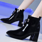 Stiefeletten mit Blockabsatz und spitzer Zehenpartie