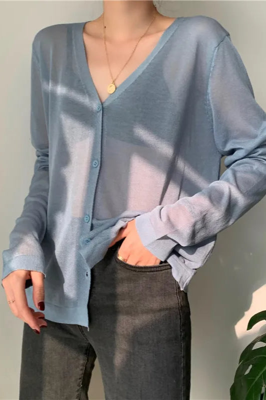 Strickjacke mit V-Ausschnitt und Strickstruktur in Lila