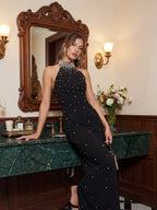 Maxikleid mit Neckholder und Kristallen