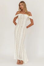 Damen Spitzen-Maxikleid mit Carmen-Ausschnitt