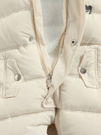 Snowy Baby Strampler – Warmer Winter-Overall inklusive Kapuze für draußen
