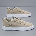 Herren Sneaker mit niedrigem Schaft – Bequem und haltbar mit weißer PVC-Sohle