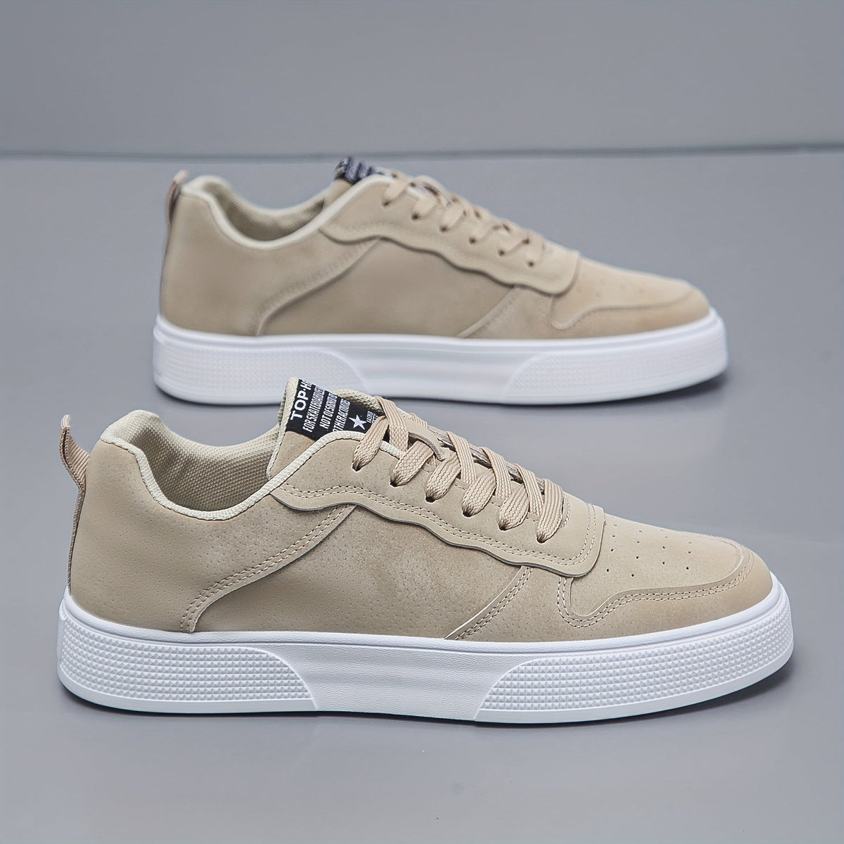 Herren Sneaker mit niedrigem Schaft – Bequem und haltbar mit weißer PVC-Sohle