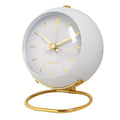 Nordic Silent Desk Clock: Leuchtende Zeiger & Metallrahmen