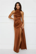 Sonnet – Satin-Maxikleid mit Neckholder