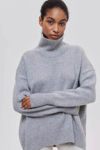 Locker geschnittener Pullover in Weiß