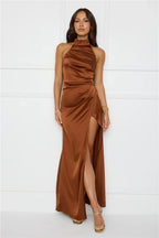 Sonnet – Satin-Maxikleid mit Neckholder