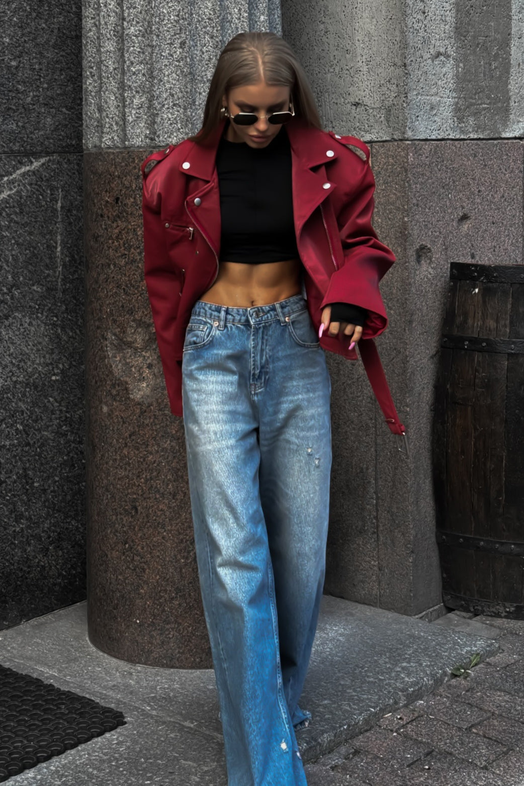 Jeans mit geradem Schnitt und niedriger Taille in Blau mit Vintage