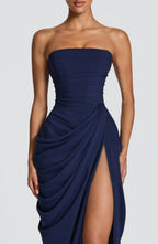 Damen Abendkleid trägerlos mit Drapierung und Beinschlitz