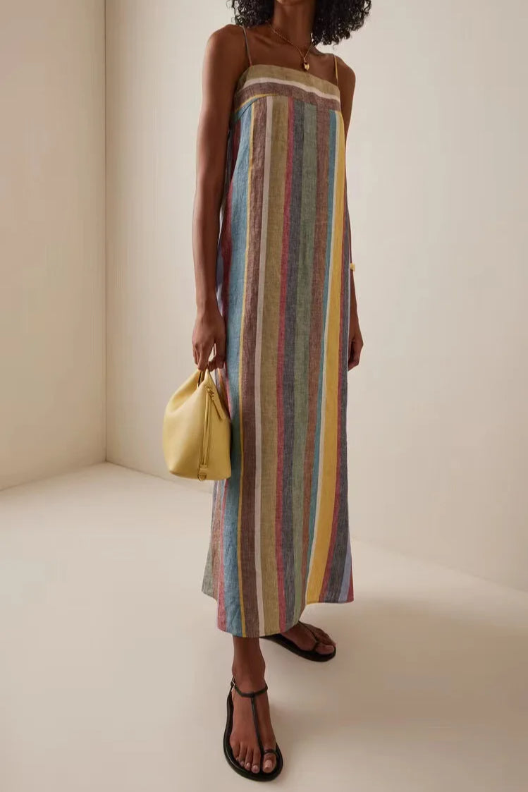 Kleid mit Streifenmuster in Grau