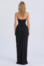 Splitted – Spitzen-Maxikleid mit Beinschlitz und Korsett-Schnürung