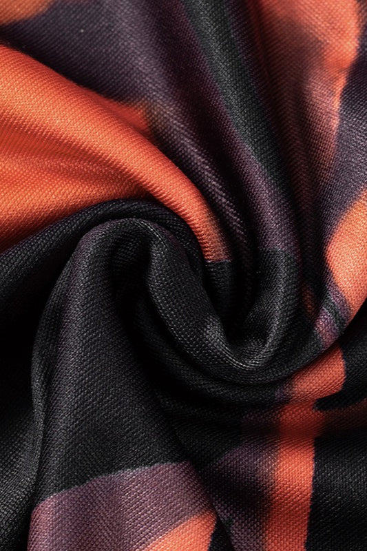 Figurbetontes Maxikleid mit Neckholder und Blumenmuster in Schwarz