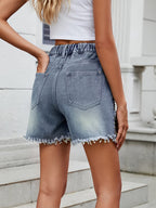 Punkrock Denim Shorts – Schlank und Modisch