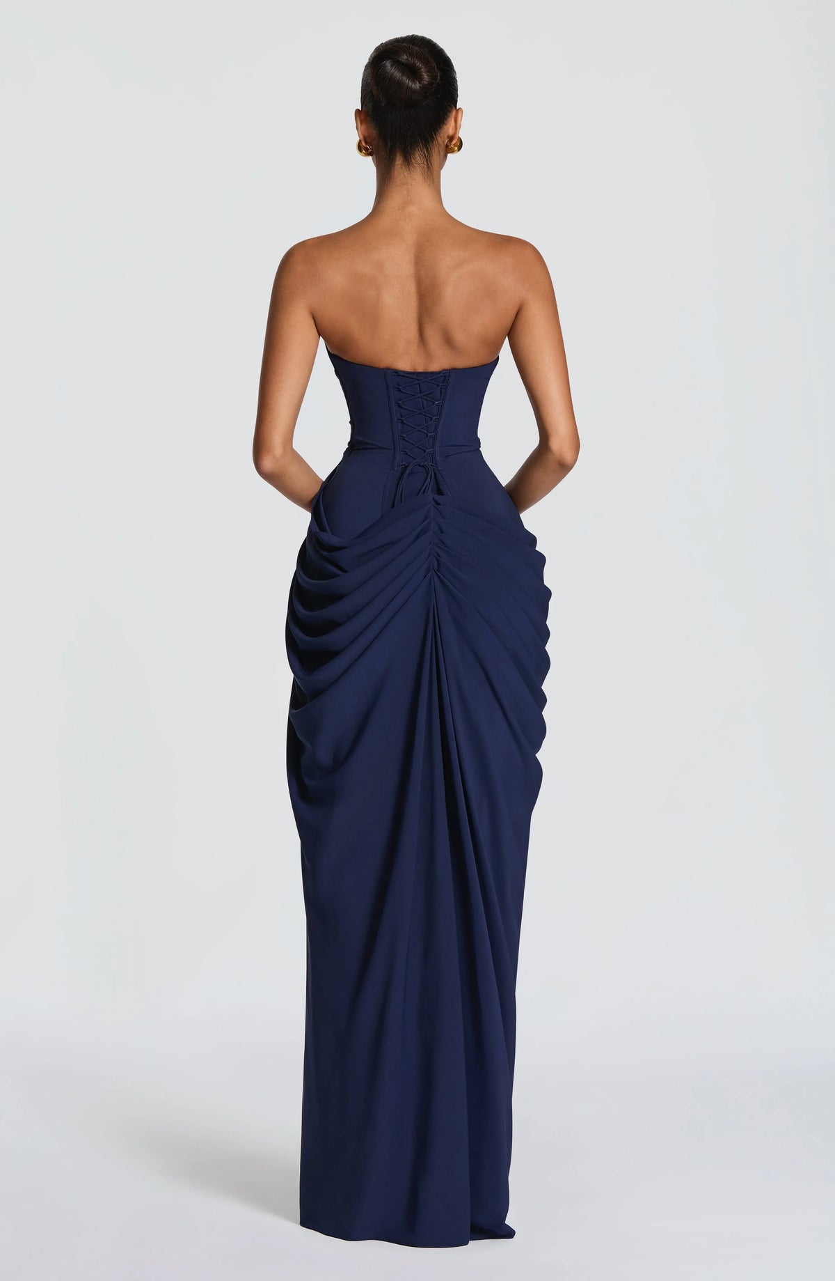 Damen Abendkleid trägerlos mit Drapierung und Beinschlitz