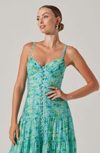 Tazia – Maxikleid mit Volants und Smok-Einsatz