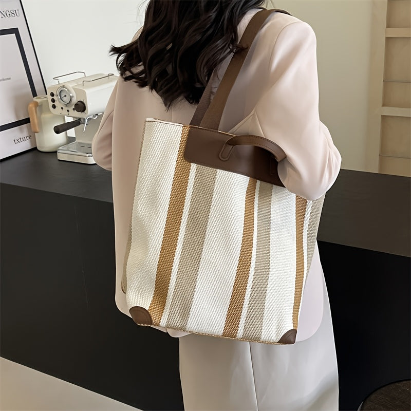 MetroStripe Lässig Tote – Funktionalität und Design