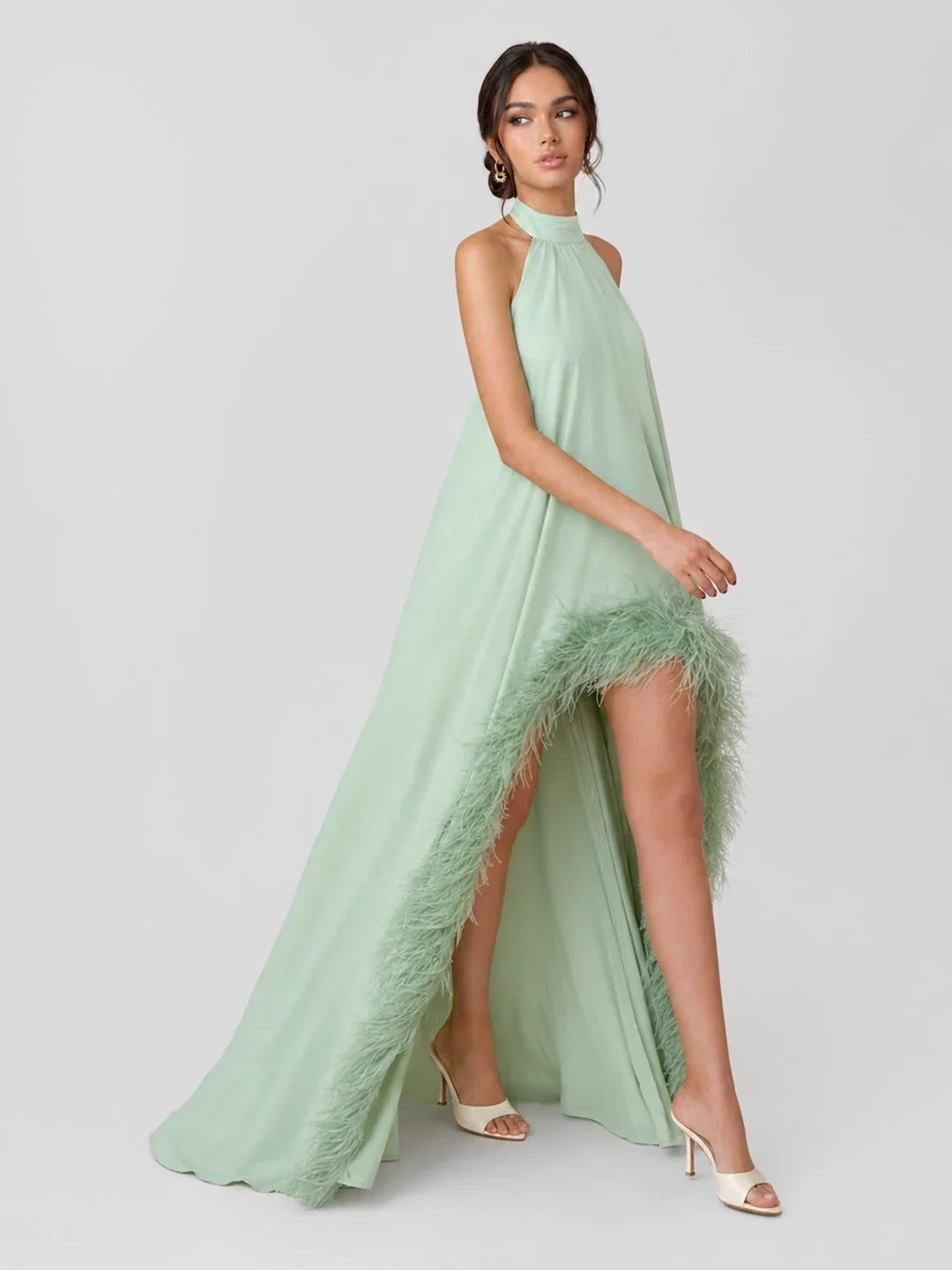 Feather – Chiffon-Maxikleid mit Neckholder und offenem Rücken