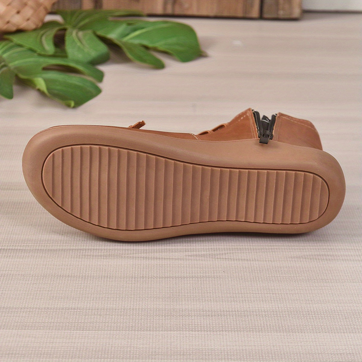 Stiefeletten mit Reißverschluss und Plateau