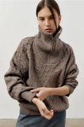 Pullover mit Reißverschluss und Strickstruktur