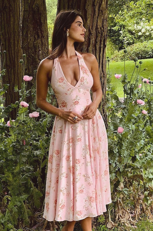 Kleid mit Neckholder und Blumenmuster in Rosa