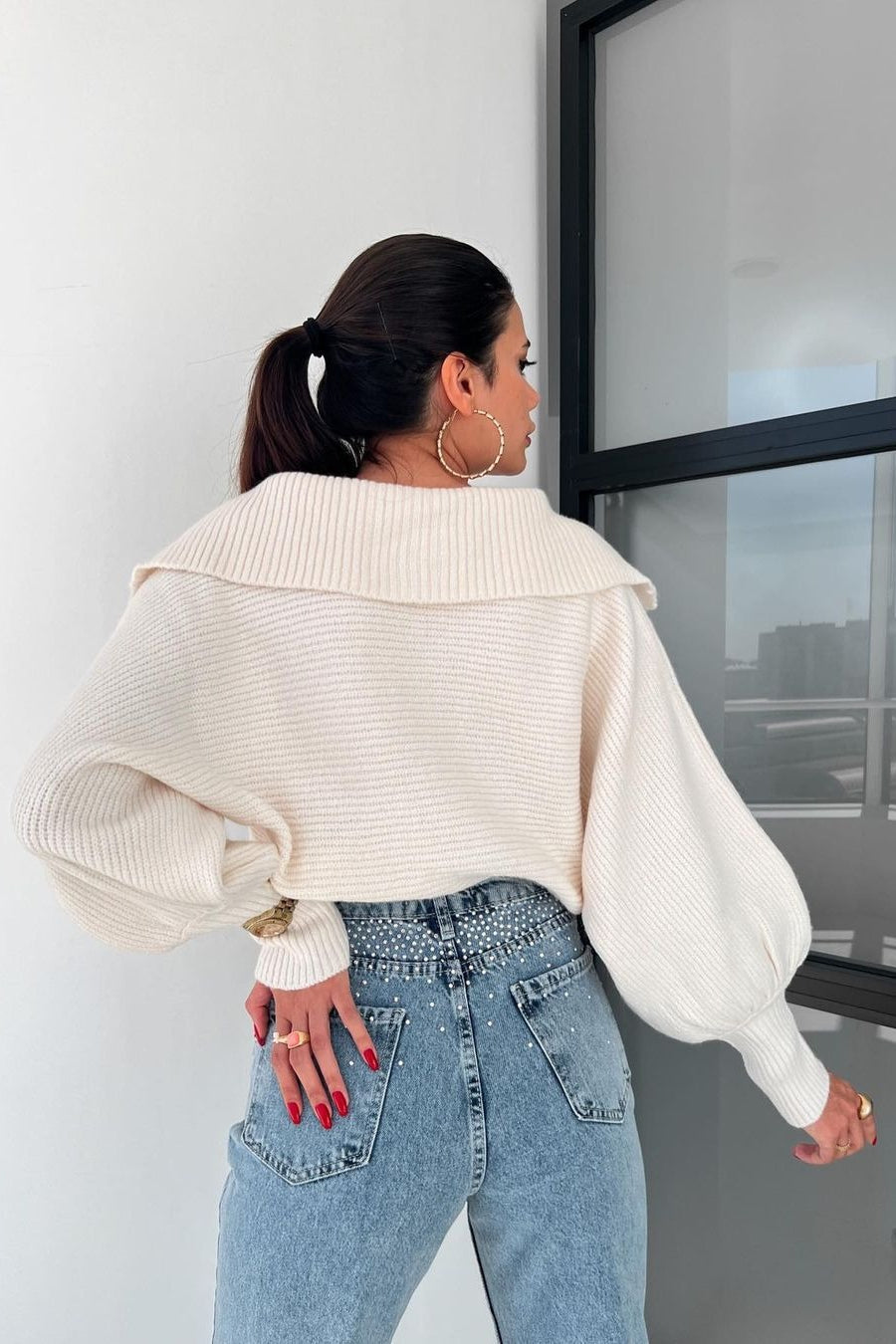 Pullover mit Laternenärmeln und Strickstruktur