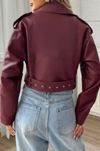 Jacke mit kurzem Schnitt und Kunstleder in Schwarz