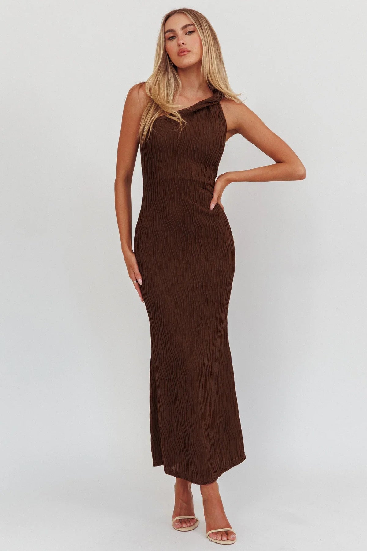 Maxikleid mit One-Shoulder-Design