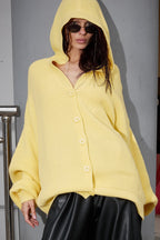 Hoodie mit Knopfdetails