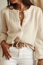Strickjacke mit Aussparungen und Strickstruktur