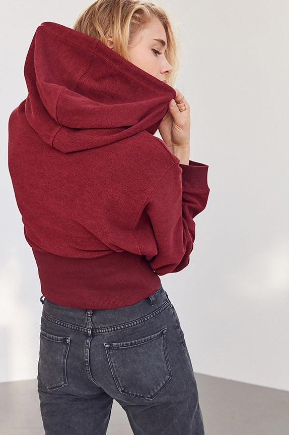 Locker geschnittener Hoodie mit hoher Taille