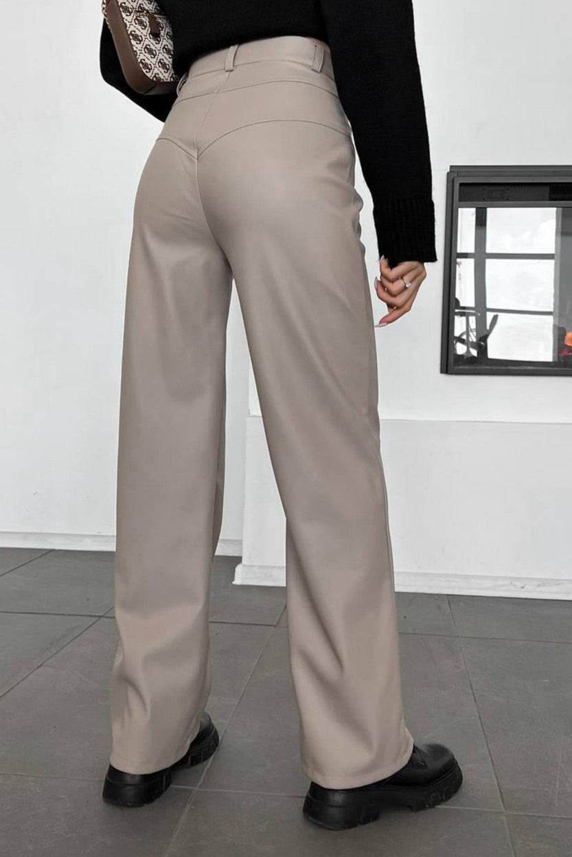 Hose mit Patchwork und Leder