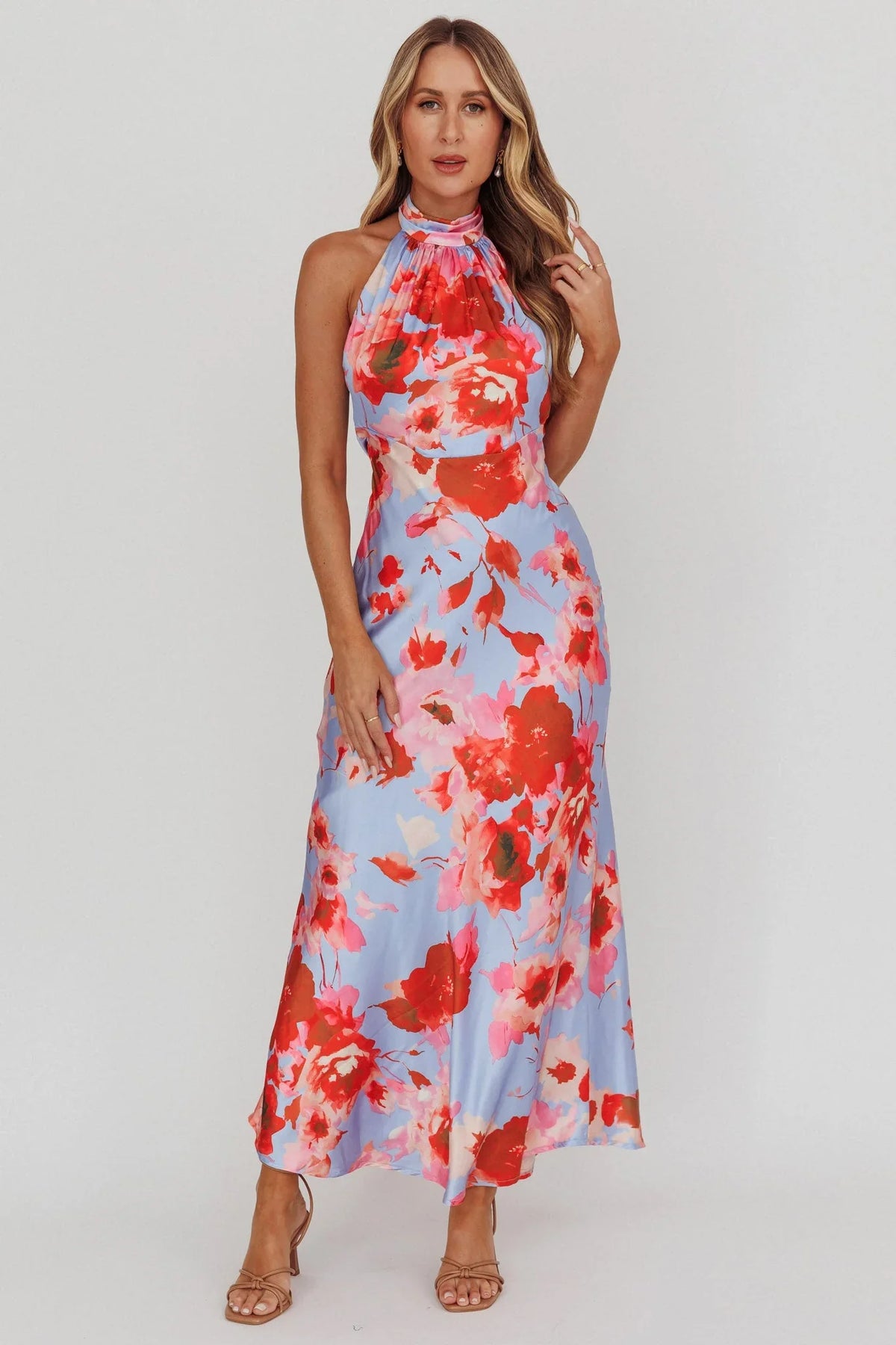 Shana – Maxikleid mit Neckholder und Blumenmuster