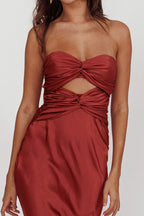 Satin-Maxikleid mit offenem Rücken und Korsett-Schnürung