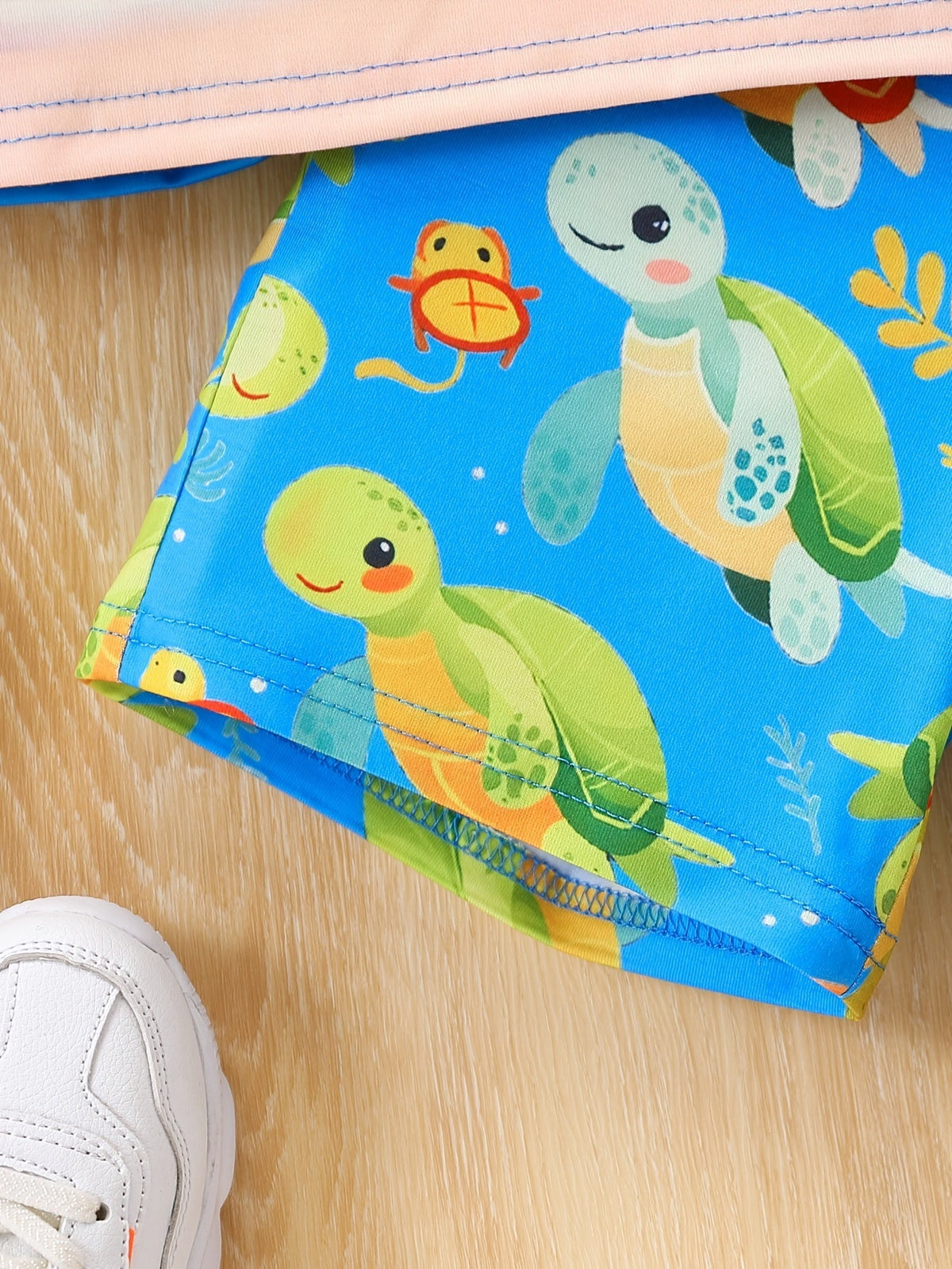 Schildkröten Druck Sommer Set – Lässiges T-Shirt sowie Shorts für Jungen