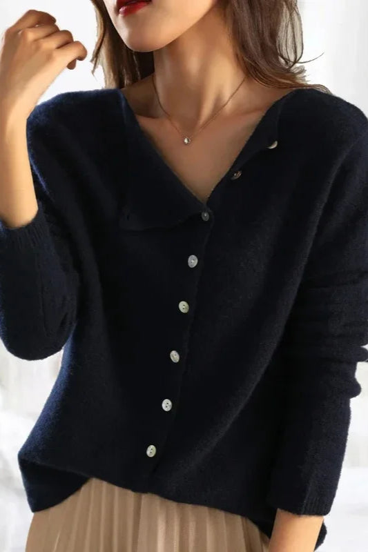 Strickjacke mit Knopfdetails und Strickstruktur in Schwarz