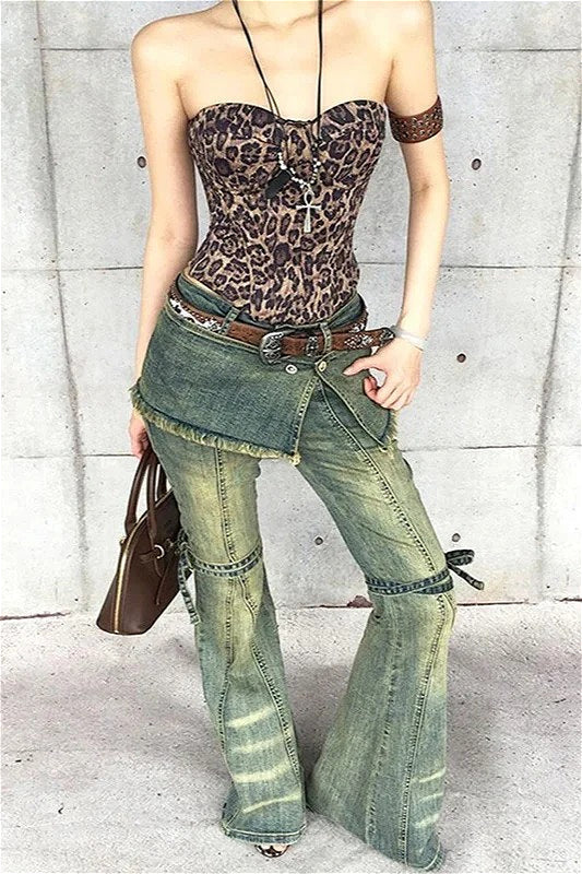 Bootcut-Jeans mit hoher Taille im Used-Look in Blau