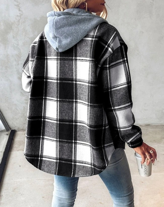 Wanderer Flanellhemdjacke – Komfort und Stil für den Alltag