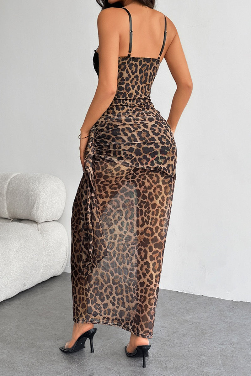 Figurbetontes Maxikleid mit Leopardenmuster und Spitze in Braun