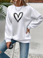 Lässiger Pullover mit Herzmotiv