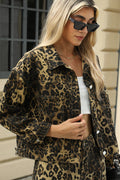 Mantel mit Leopardenmuster und Denim