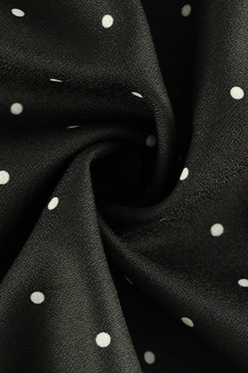 Minikleid mit V-Ausschnitt, A-Linie und Punktemuster in Schwarz