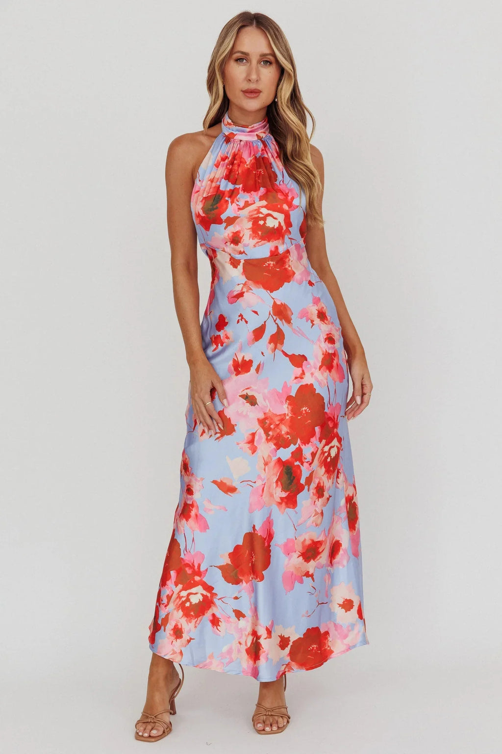 Shana – Maxikleid mit Neckholder und Blumenmuster